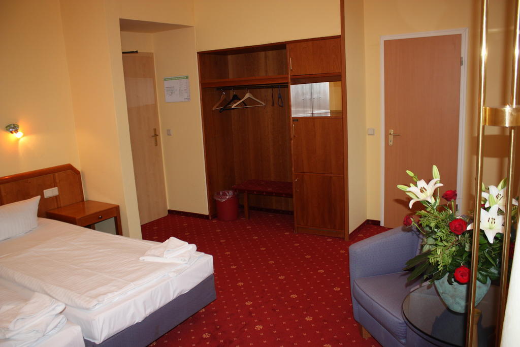 Hotel Stubenberg Gernrode  Room photo